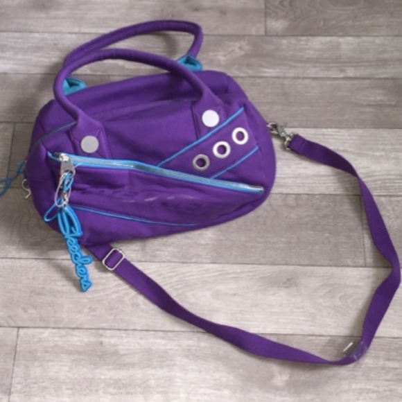 skechers duffle bag